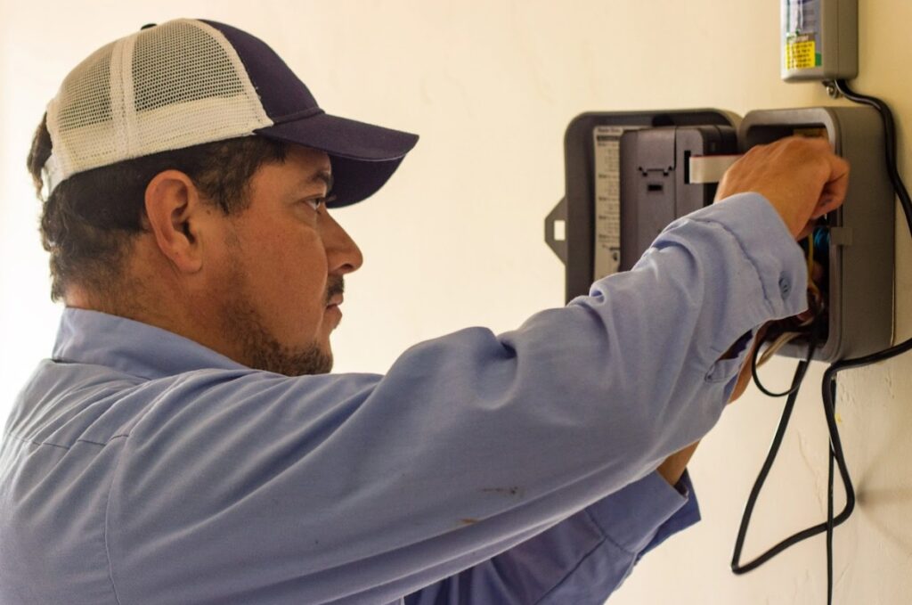 How a Smart Sprinkler System Can Save You Water and Money